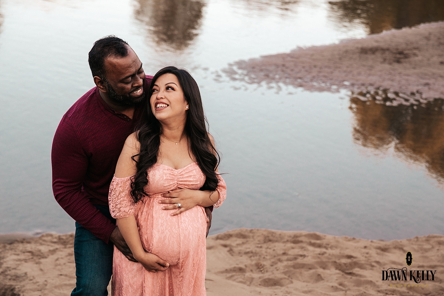 Picnic Maternity Session With Vintage Truck